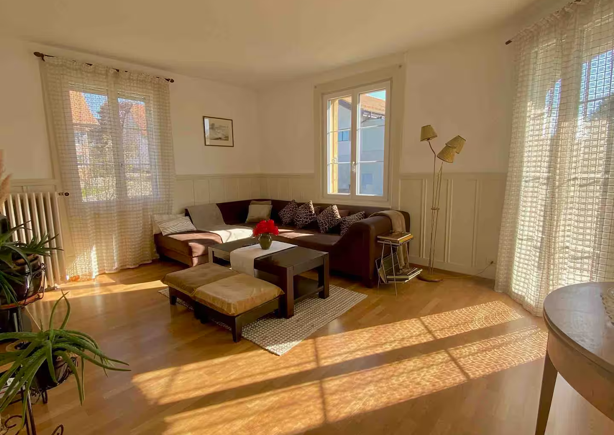 b8127741-1c51-40ed-a2f3-68ff2e9fb98b