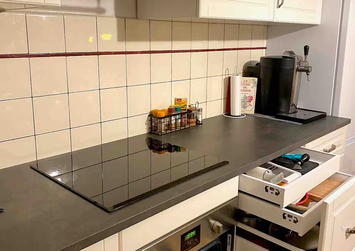 bff806d3-aedc-4007-bba2-6c7883b7c82a